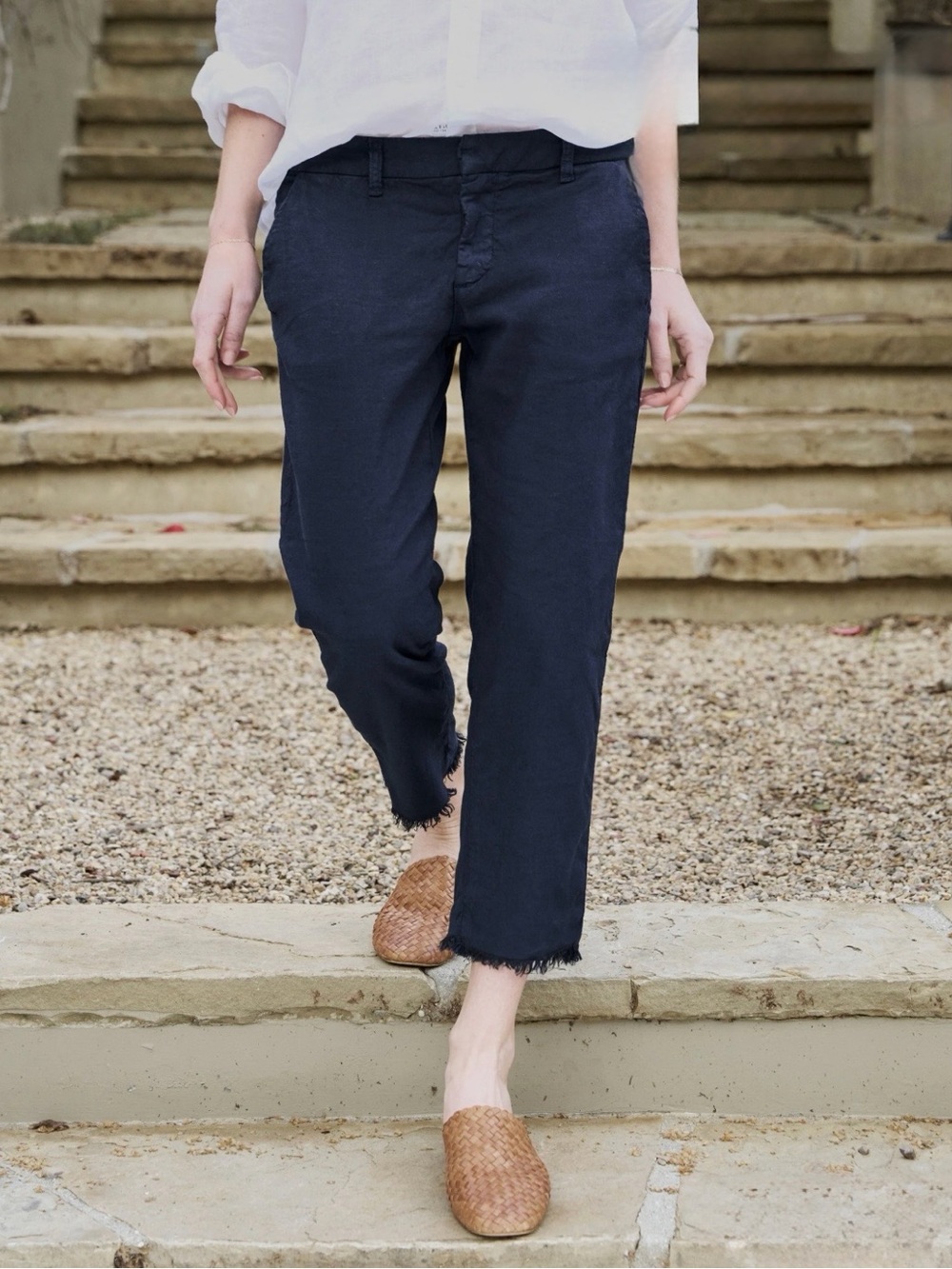 Frank & Eileen Navy Wicklow Italian Cropped Straight Leg Chino Pants, Size 8